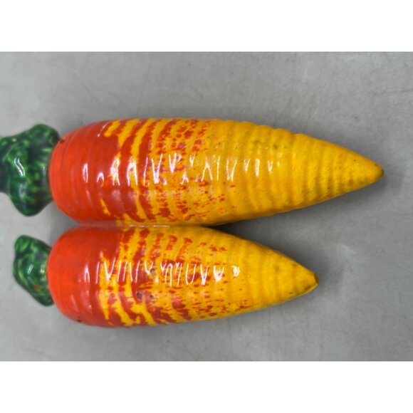vintage carrot salt pepper shaker yellow orange 1 piece made in Japan 4.5" READ - Picture 4 of 10